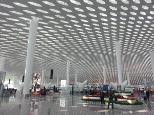 2013年開業中国深セン空港新ターミナルビル